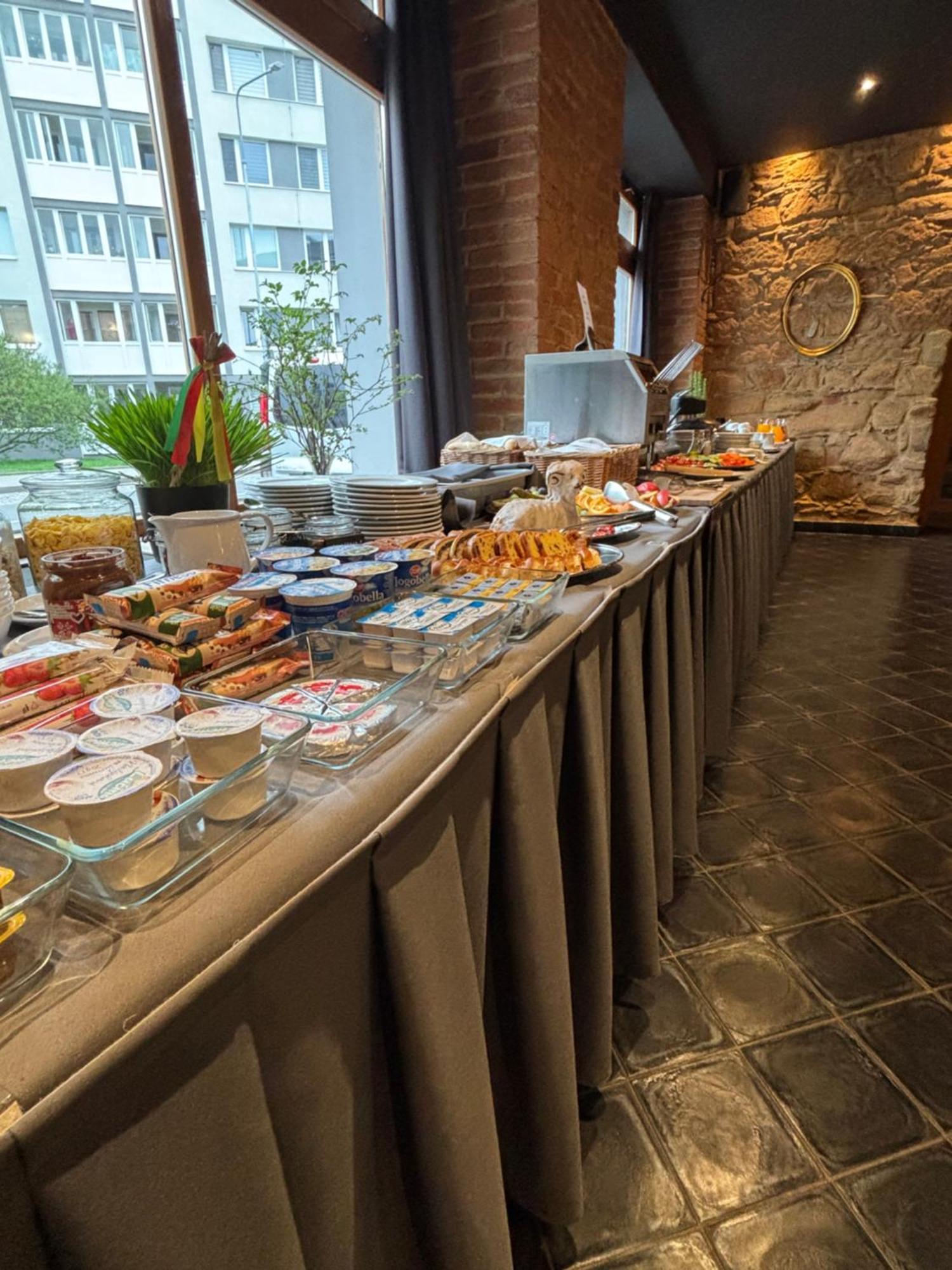Rozmaryn Hotel B&B Раковник Экстерьер фото